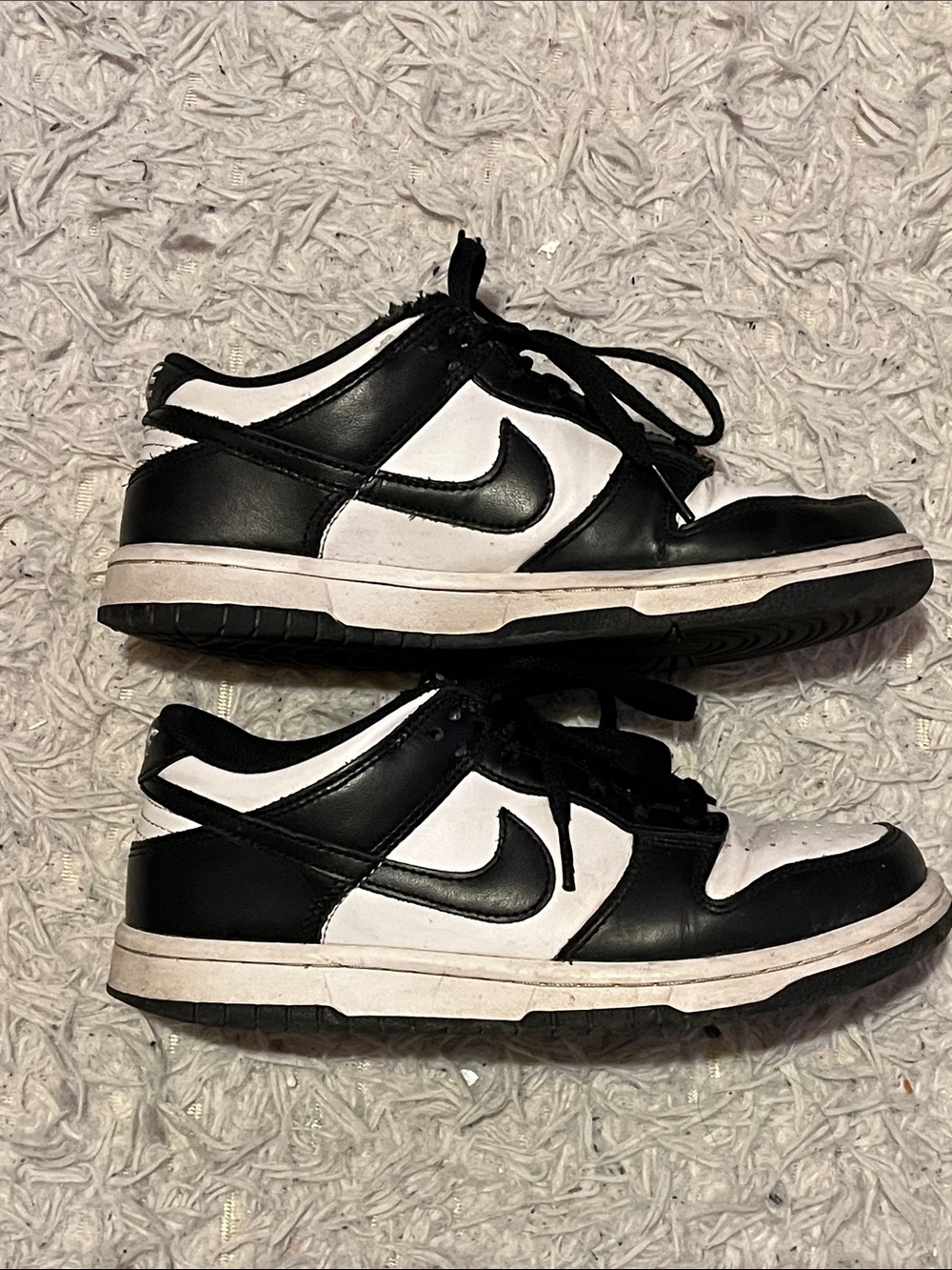 Nike Kids Black and White Low-Top Sneakers